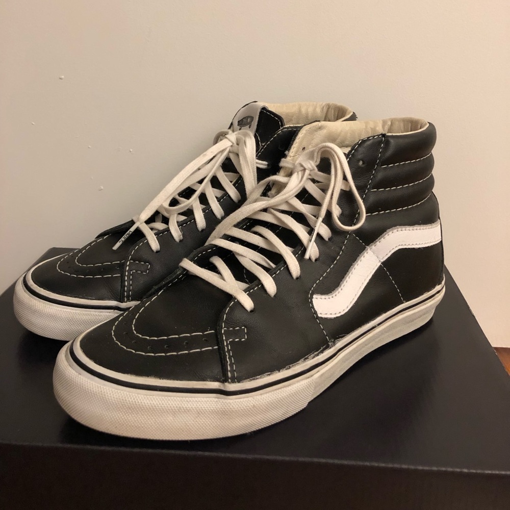 Women’s Vans Leather SK8-Hi Sneakers